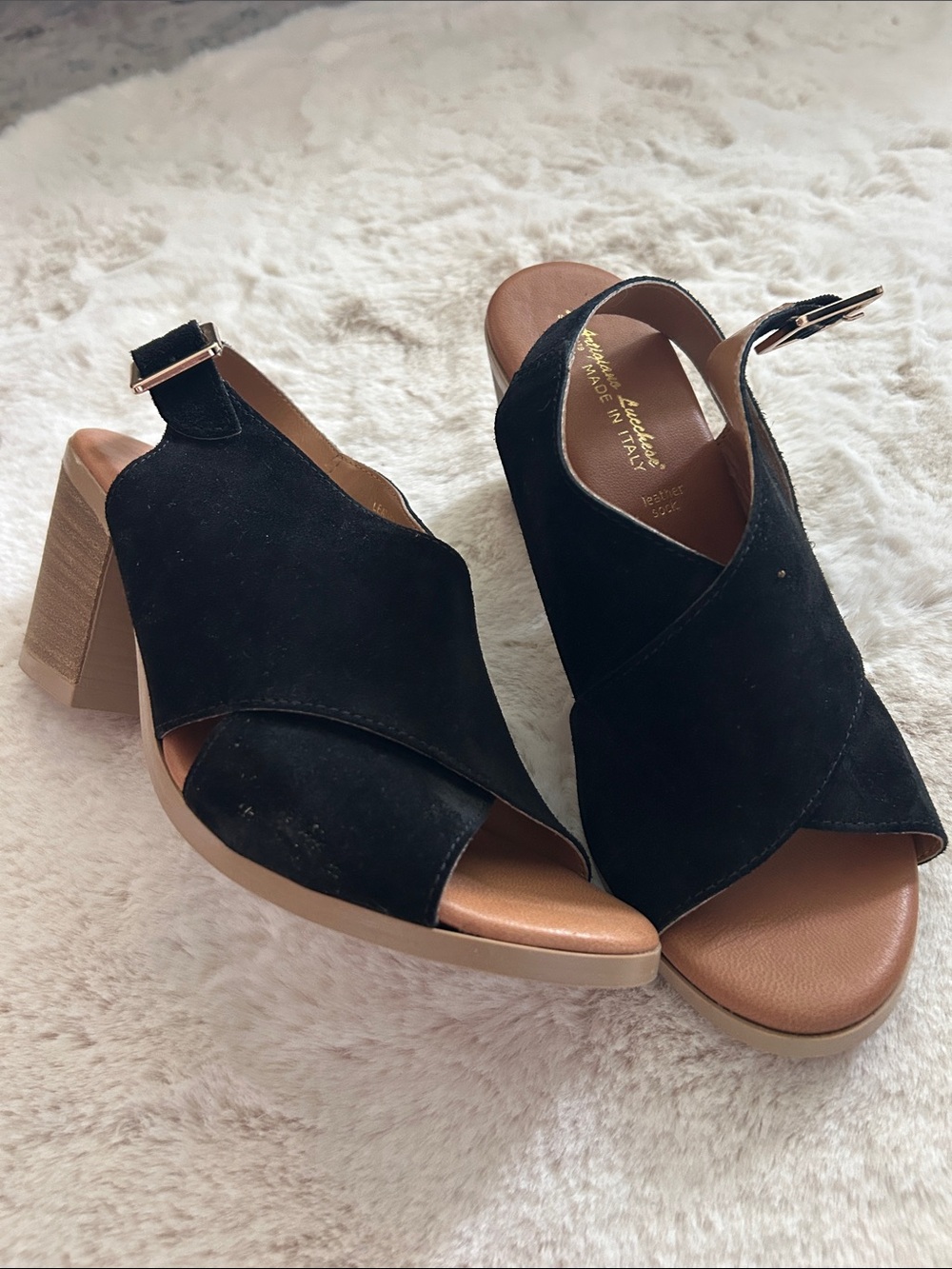 Women’s Black Suede Crisscross Slingback Block Heel Sandals made in Italy 🇮🇹